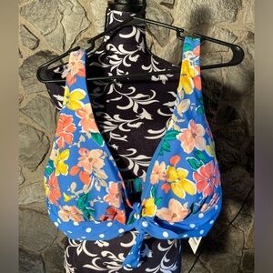 NWT Time & Tru Multi Color Bikini Top 2x